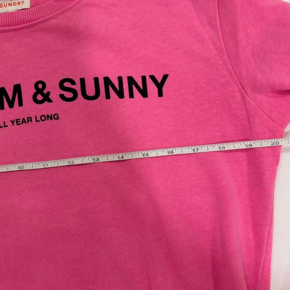 NWOT Sundry 78åÁ Crop Sweatshirt Pigment Neon Pink | Size 1 - Picture 7 of 8
